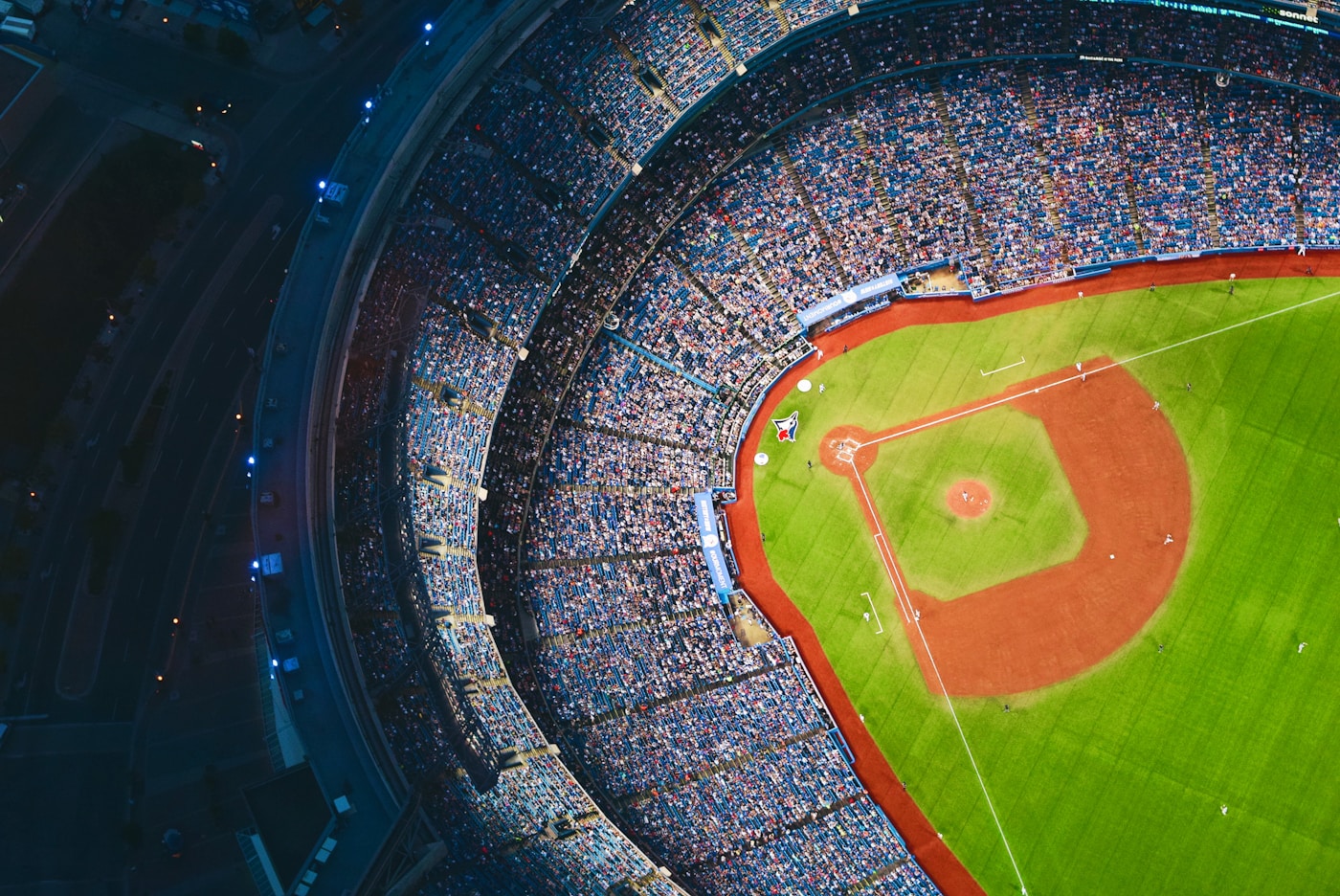 Rogers Centre in Toronto, seen from above on a game day